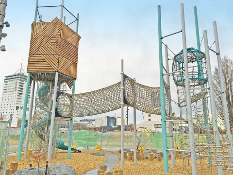 Artikelbild von Margaret Mahy Family Playground eröffnet in Christchurch, Neuseeland