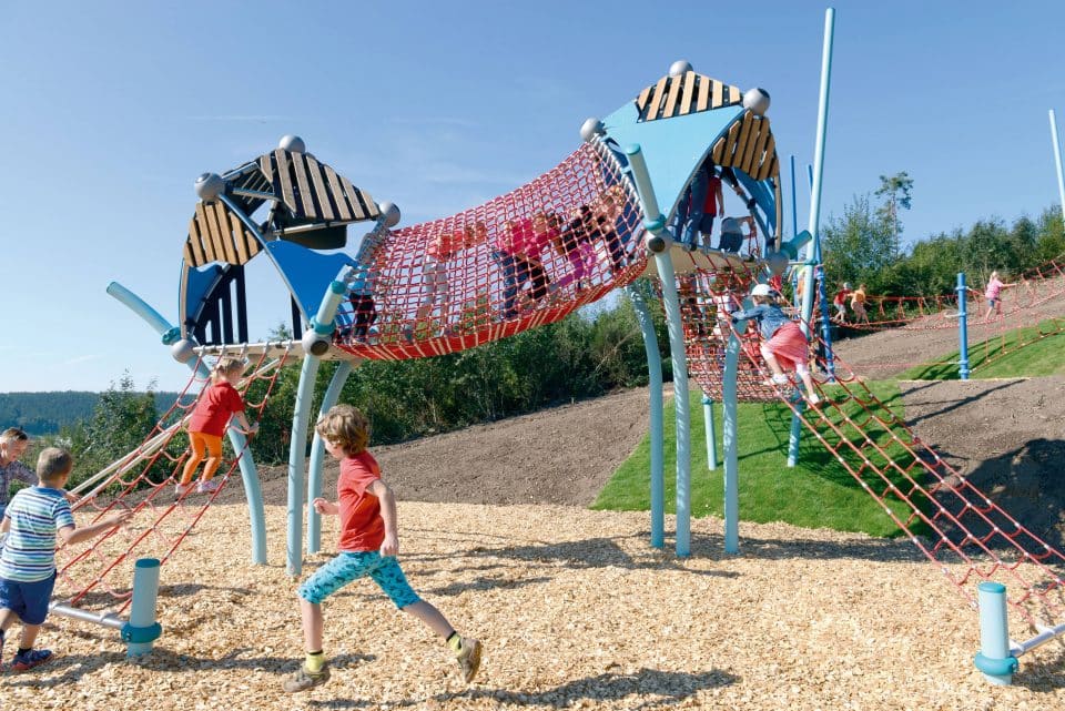 Europe’s longest playground – Berliner Seilfabrik – Play equipment for life