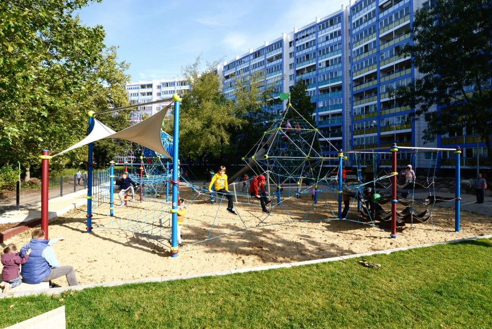 Großer Spielplatz - Berliner Seilfabrik - Spielgeräte fürs Leben