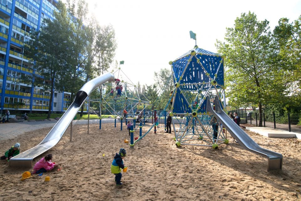 Großer Spielplatz – Berliner Seilfabrik – Spielgeräte fürs Leben